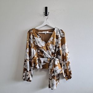 NWT OLM Gold Floral Tie V-Neck Blouse
